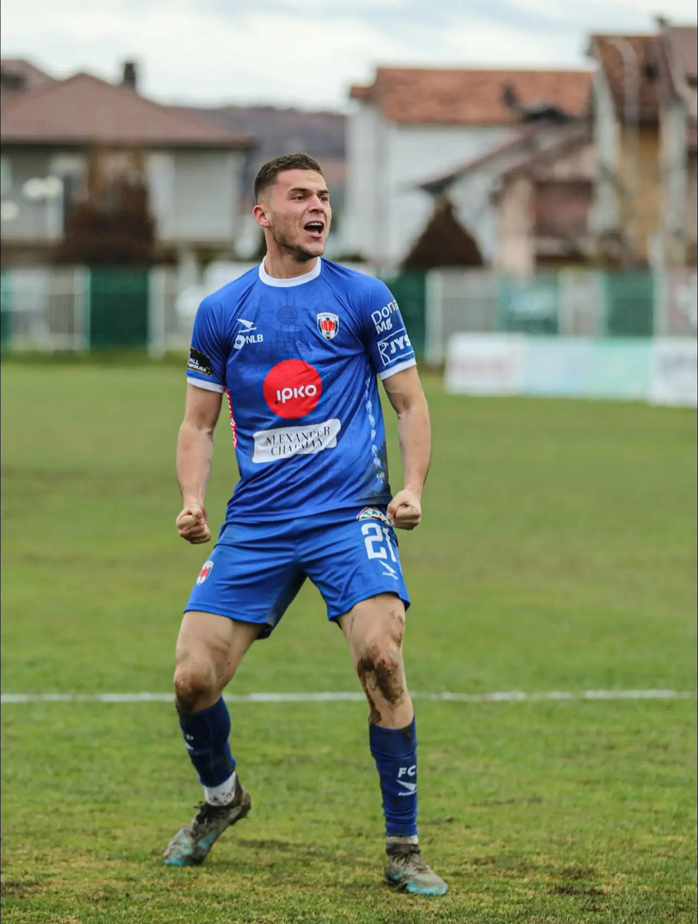 Mbrojtësi i FC Prishtinës, Ron Raçi pranë kalimit te Hajduk Split – marrëveshja rreth 300 mijë euro 3 522681551 18085361998769439 2182856982385709507 n