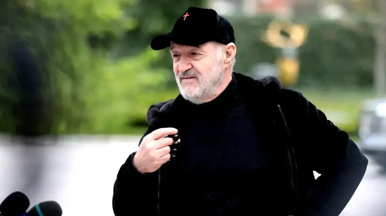Presidenti i FCSB, Gigi Becali zbulon formacionin e ekipit të tij për ndeshjen e kthimit kundër Dritës 2 Becali