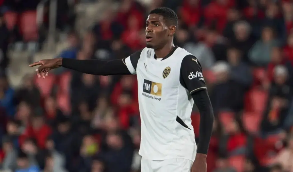 Arsenal zbulon gabimisht mbrojtësin e ri – gafë që ndezi komente të shumta 2 Cristhian Mosquera