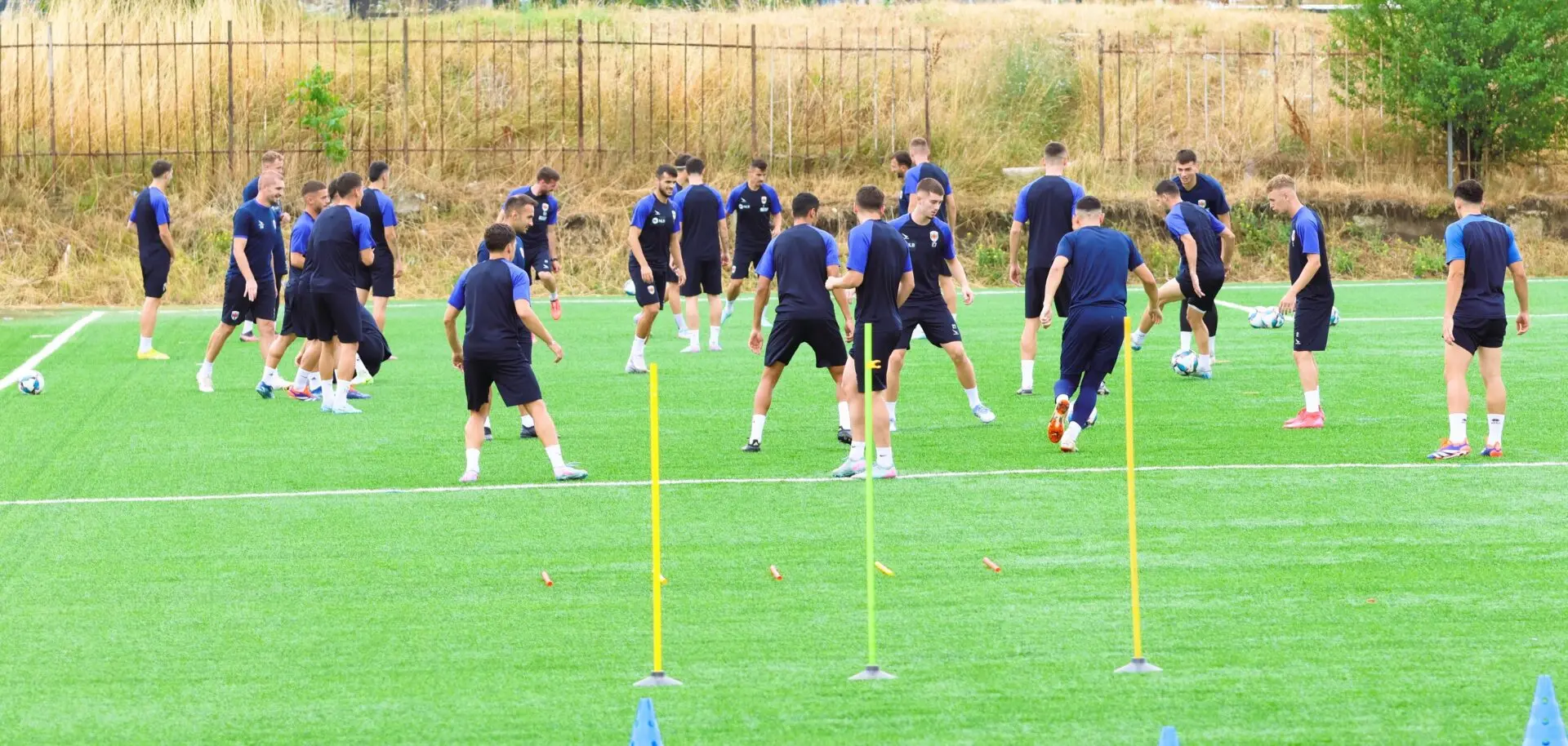 Prishtina hedh në shitje biletat për ndeshjen kundër Larne 1 FC Prishtina në trening