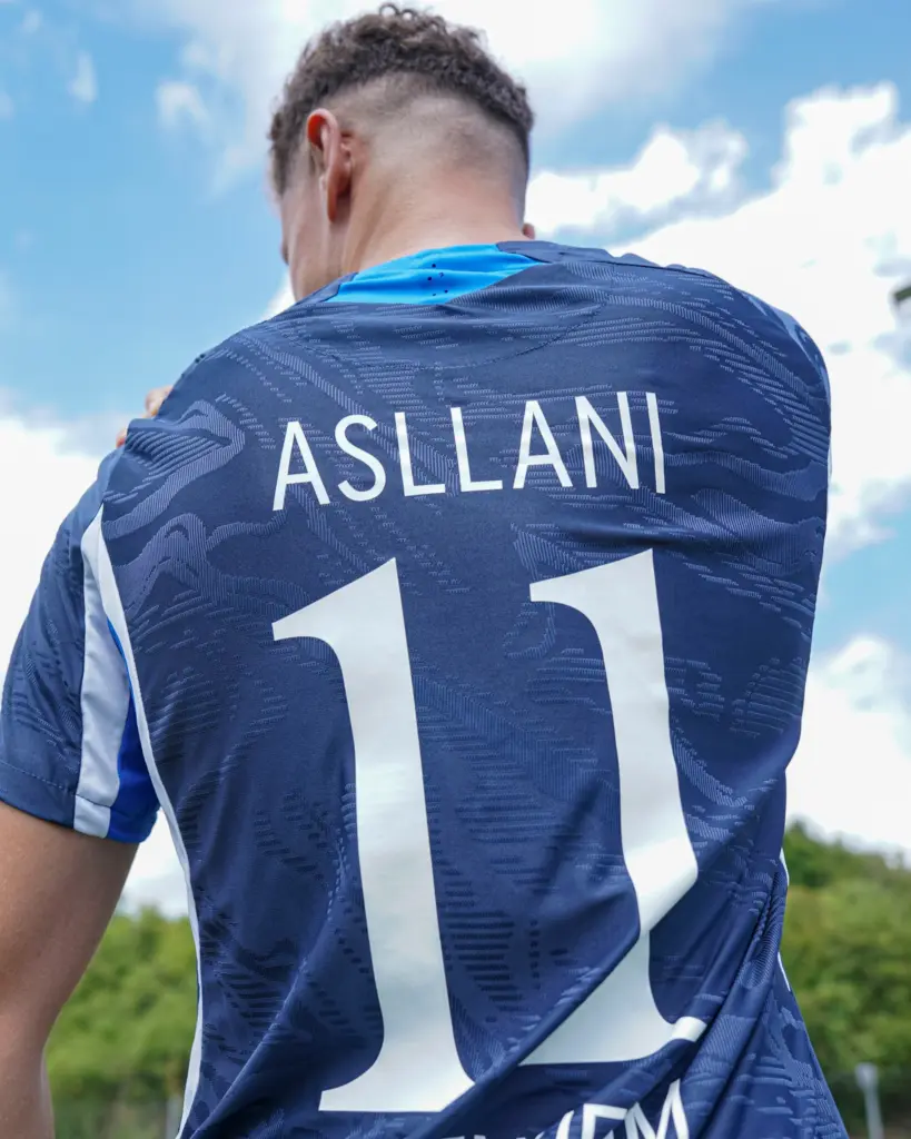 Fisnik Asllani1 Kërlaçki