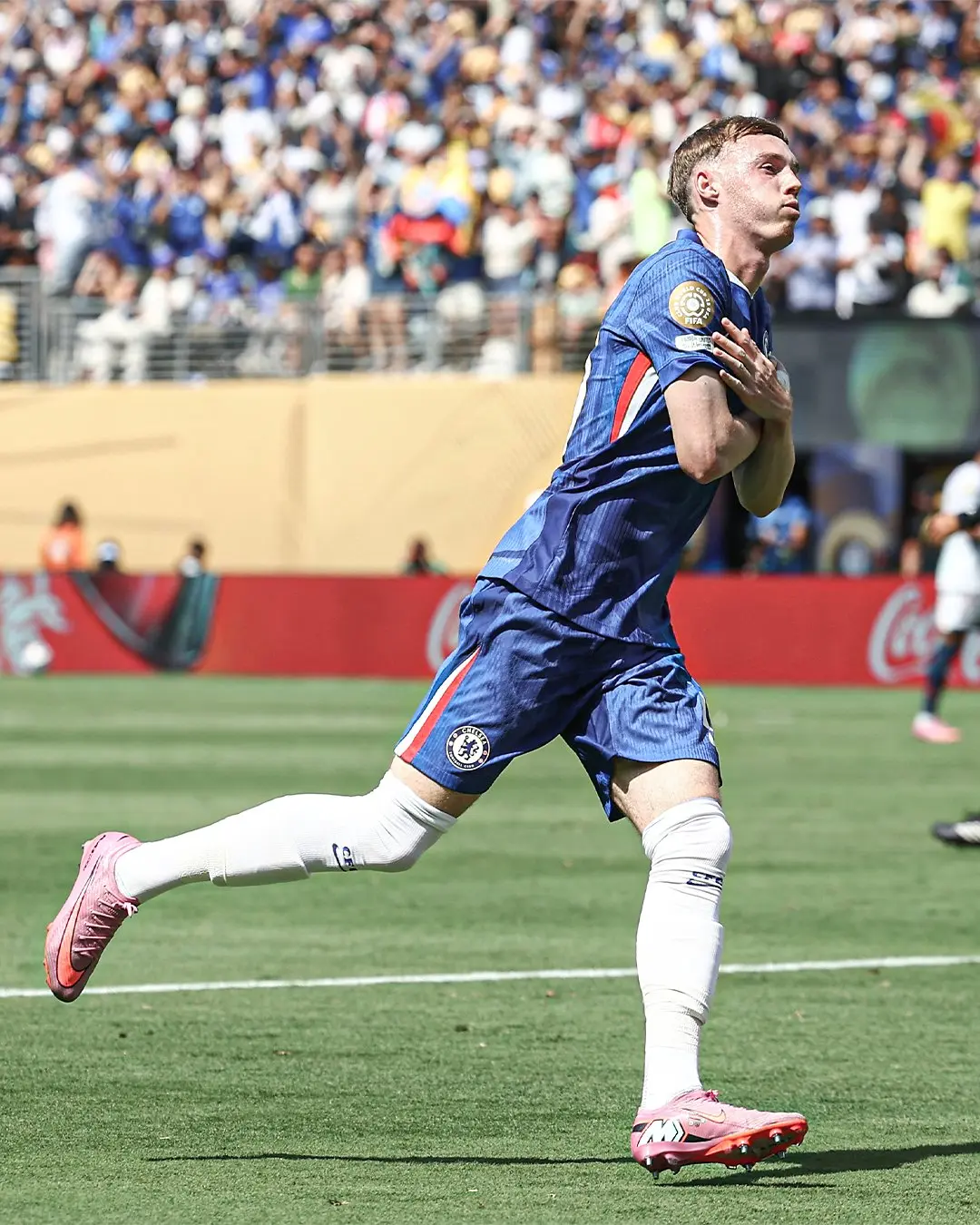 Çfarë po ndodh me kampionin e Evropës? Chelsea "demolon" PSG-në në pjesën e parë! 2 GvwyVF0WMAA8U88