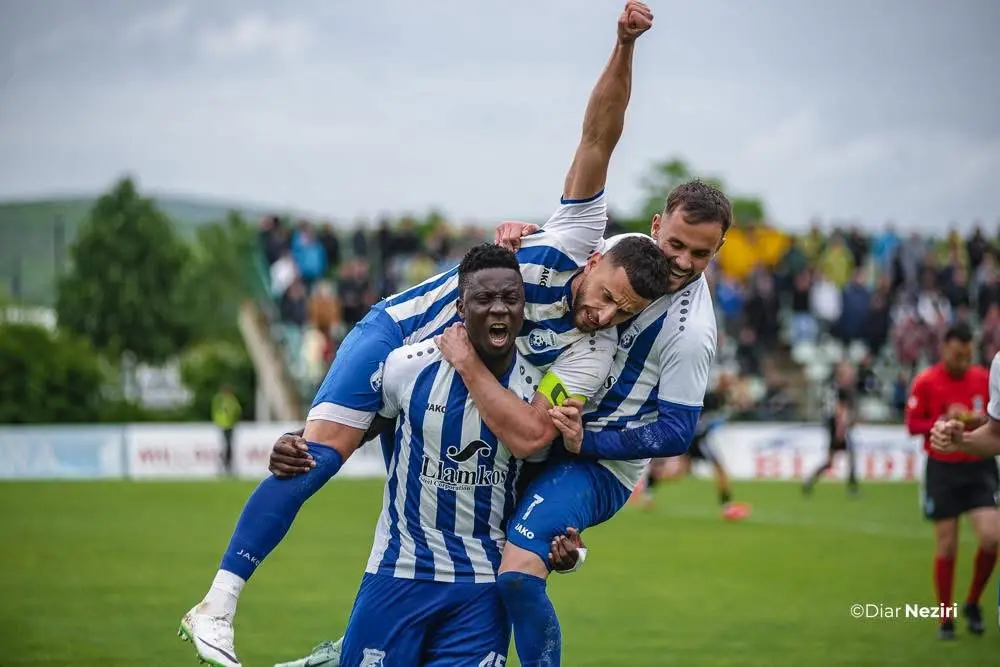 Ndryshime të mëdha, Vushtrria liron 10 futbollistë! 1 IMG 3012