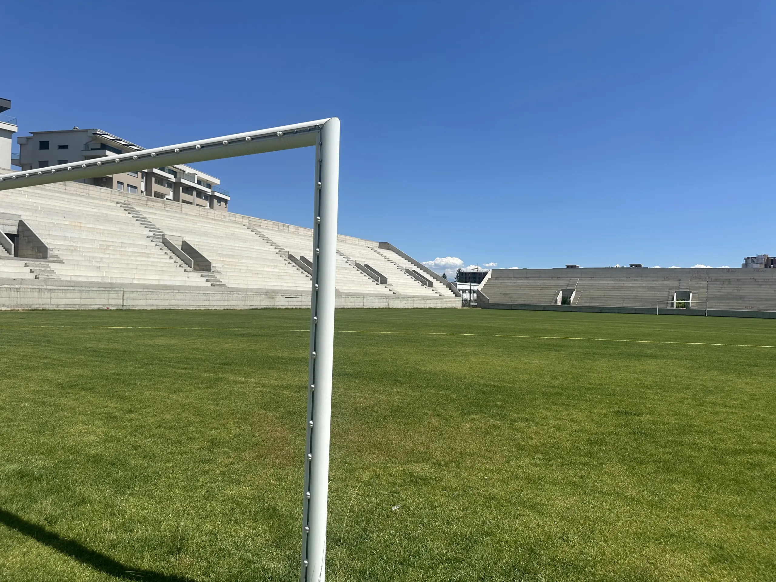 Besnikëri pa shpërblim: Tifozët me Vëllaznimin edhe në stërvitje, klubi pa lëvizje zyrtare në afatin kalimtar! 21 IMG 3091 scaled