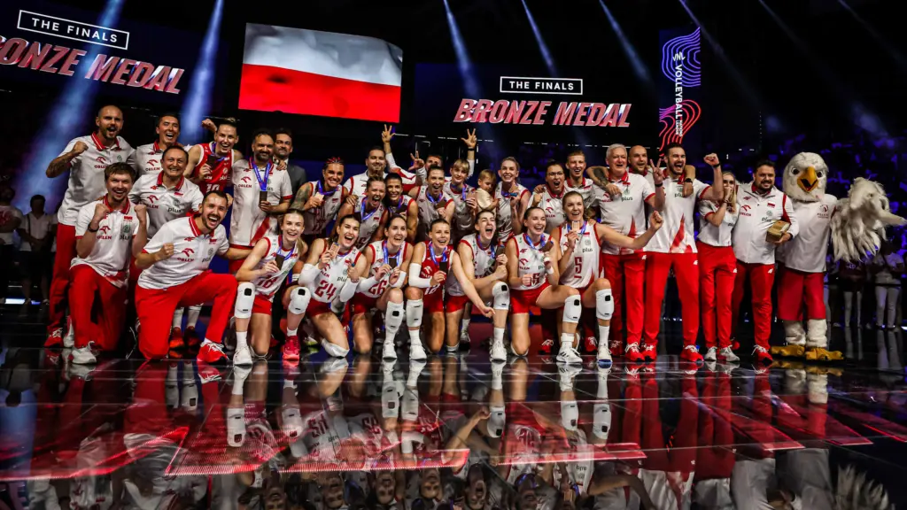 Italia më e mirë se Brazili, mbetet në majë me titullin e tretë në VNL - Polonia e bronztë 3 Polonia 3