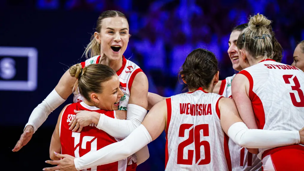 Italia më e mirë se Brazili, mbetet në majë me titullin e tretë në VNL - Polonia e bronztë 4 Polonia femrat
