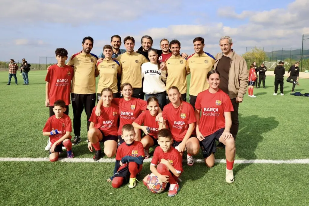 Kampet ndërkombëtare të futbollit në Prishtinë: Zhvillim talentësh apo spektakël marketingu? 6 hapjabarca4 1024x683 1