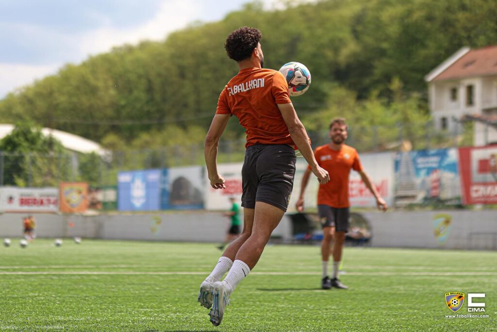 SUPERLIGA LIVE: Ballkani-Malisheva, Dukagjini-Gjilani dhe Prishtina e Re-Ferizaj! 2 494889851 18042277811618265 6969005794928595915 n