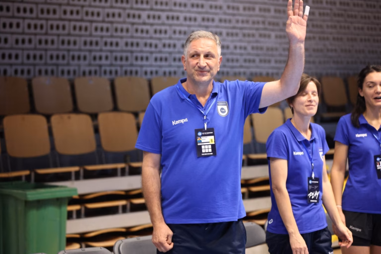 Verim Zherka, trajner i Kosovës U17