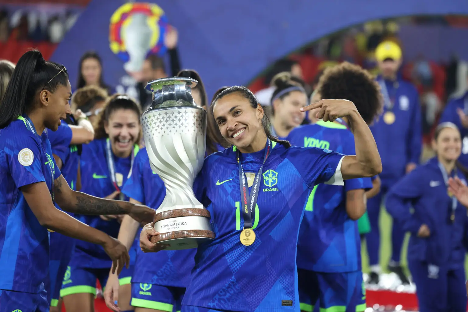 Marta i jep Brazilit fitoren ndaj Kolumbisë dhe trofeun e 9-të të Copa America Femenina 1 Marta - Brazili