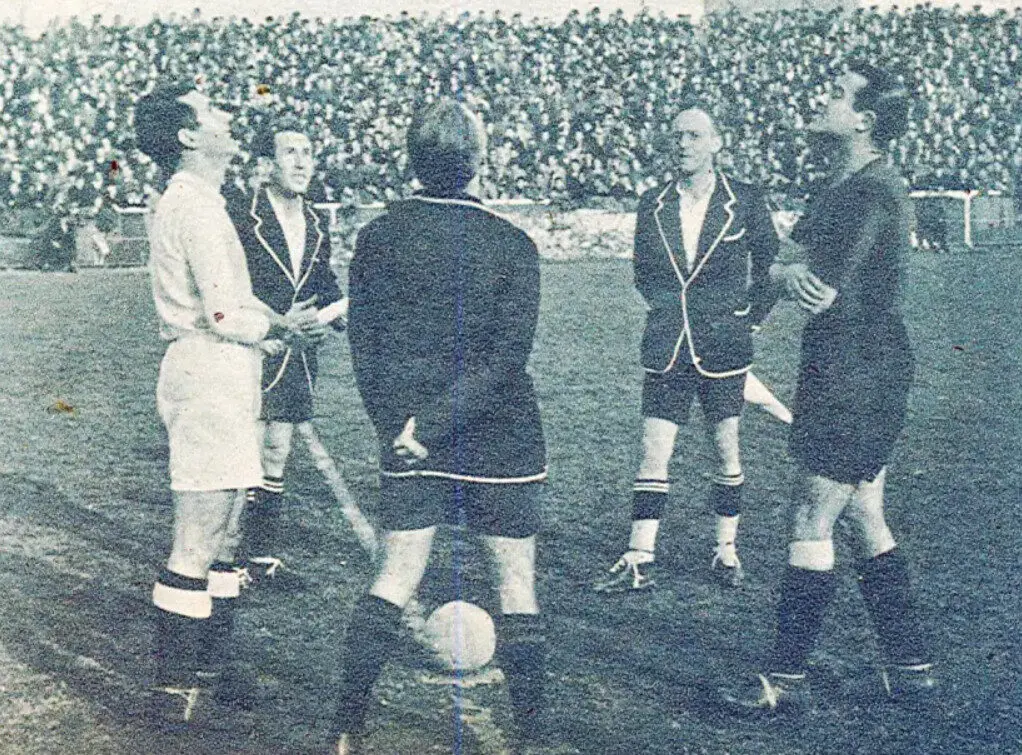 Madrid, gushti i vitit 1939: Qyteti i rrënuar ku futbolli filloi të rilindë 17 Valadolid - Madrid 1939