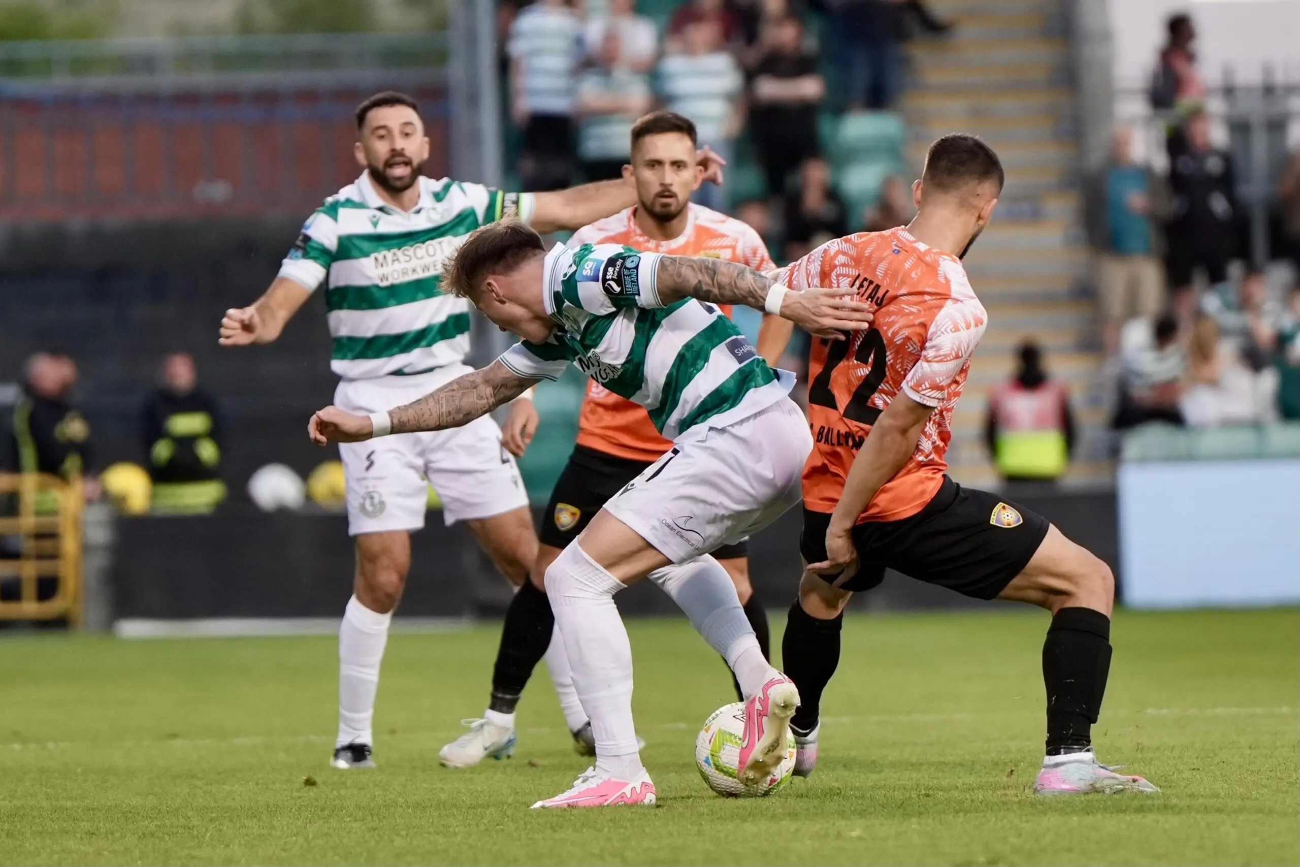 Shamrock shënon në fund të pjesës së parë ndaj Ballkanit 4 Shamrock - Ballkanit 1-0