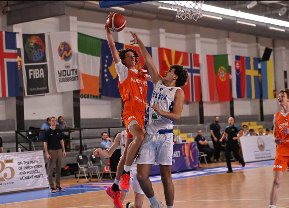 Kosova - Holanda