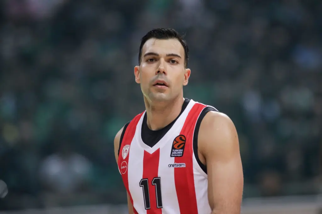 “Bashkëshortja ende më qorton që nuk shkova te Real Madrid dhe humba aq shumë para” 3 Kosta Sloukas