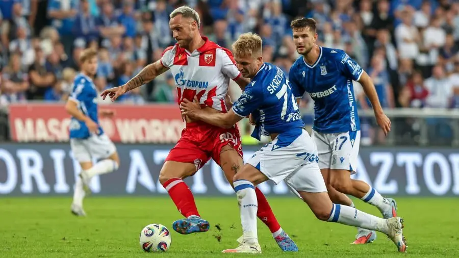 Tifoskena "debille" e Polonisë - sontë sërish atakojnë Kosovën dhe lëpijnë prapanicën serbe 2 Lech Poznan - C. Zvezda