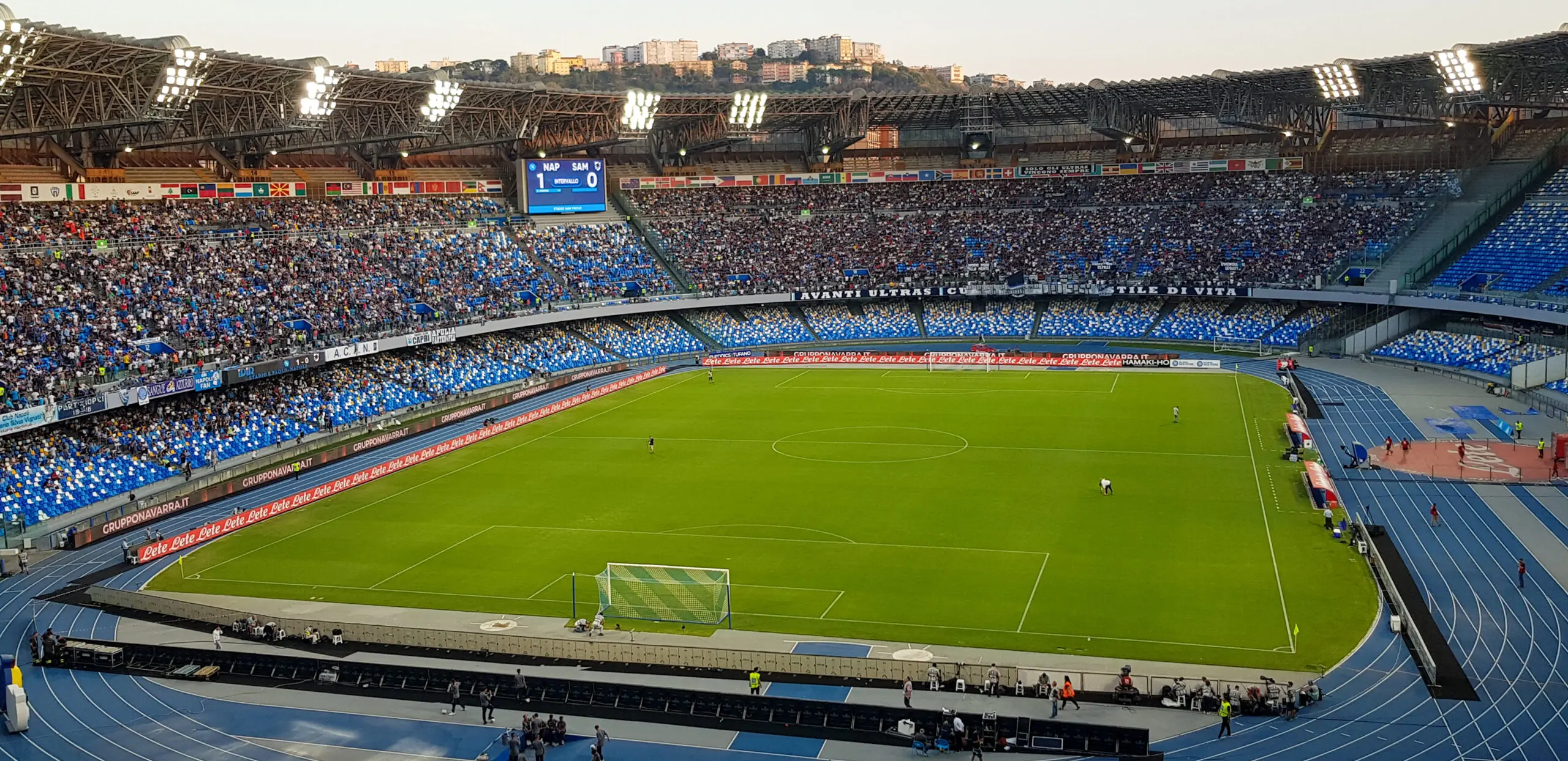 Stadiumi “Diego Armando Maradona” përjashtohet nga lista e EURO 2032 1 Stadiumi "Diego Armando Maradona"