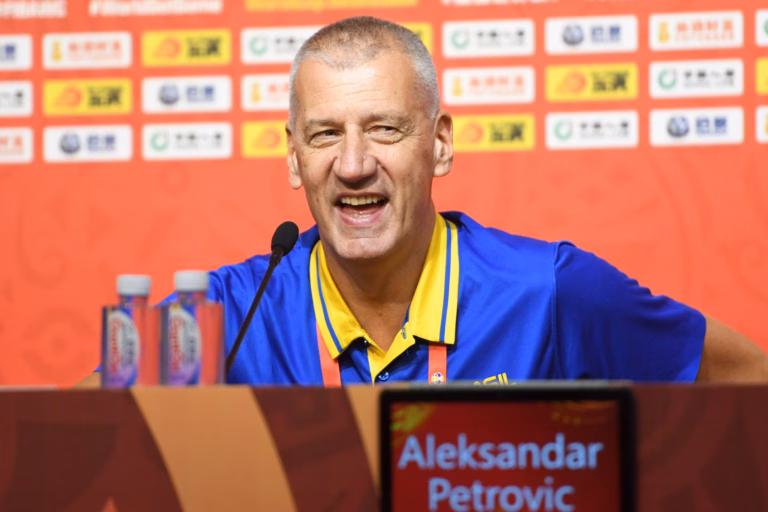 Aleksandar Aco Petroviç