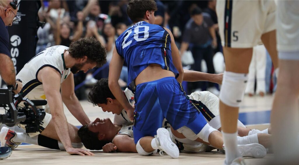 Italia shkatërron Poloninë dhe prenoton finalen me Bullgarinë 3 italia3