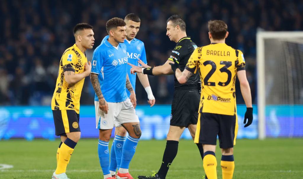 Përballje gjigantësh në Serie A: Napoli dhe Inter luftojnë për kreun 1 Inter - Napoli