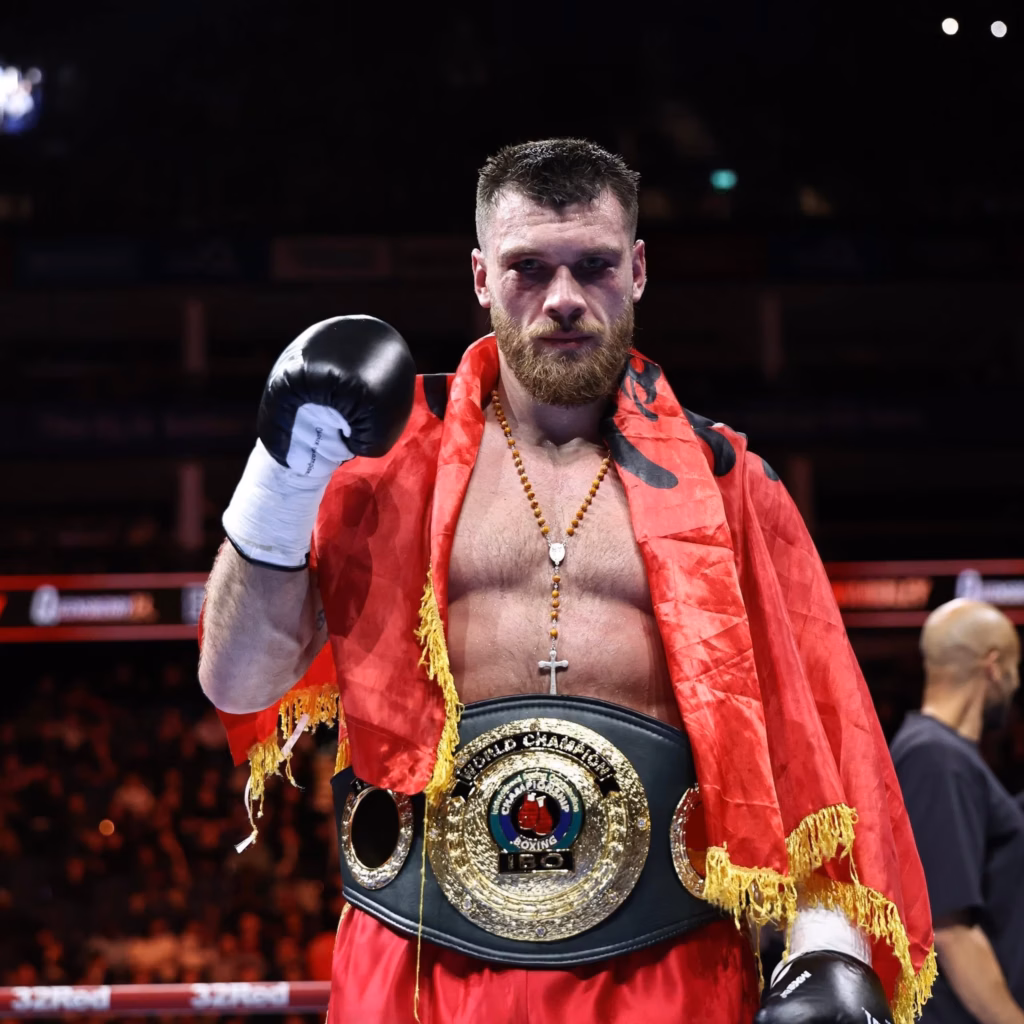 Jurgen Uldedaj shpallet kampion bote në versionin IBO: "Ëndrra u bë realitet – sot shkruam histori për Shqipërinë" 19 Jurgen Uldedaj