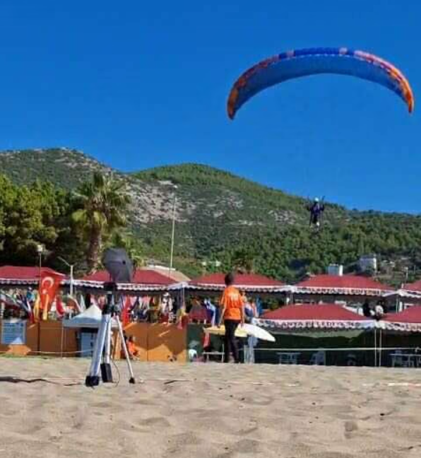 Kosova shkëlqen në Kampionatin Botëror të Paraglajdit – vendi i tretë 3 Screenshot 2025 10 18 103018