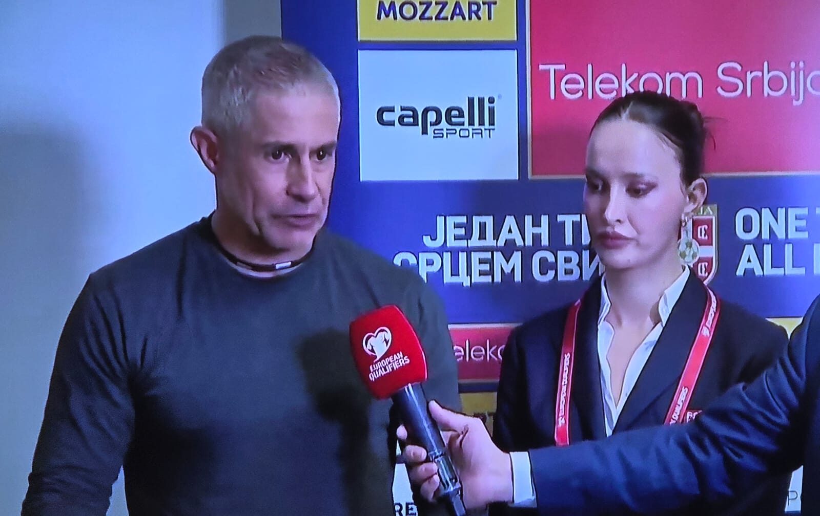 Sylvinho pas fitores ndaj Serbisë: Jam krenar për këta lojtarë – besimi tek ata sjell rezultat 1 WhatsApp Image 2025 10 11 at 11.27.43 PM e1760218577293
