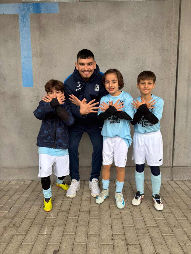 1860 Munich ka promovuar portierin Miran Qela 2 WhatsApp Image 2025 11 06 at 2.19.50 PM