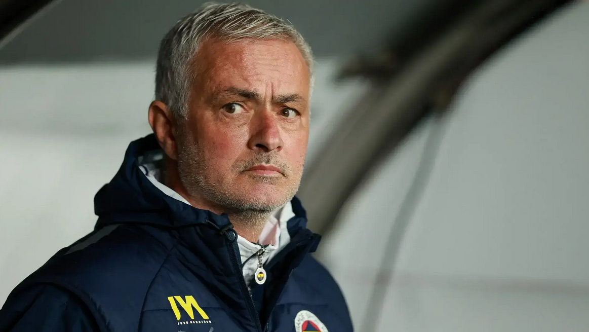 Jose Mourinho largohet nga Fenerbahçe duke lënë një faturë gjigante hoteli – jetoi në luks për 16 muaj 2 j