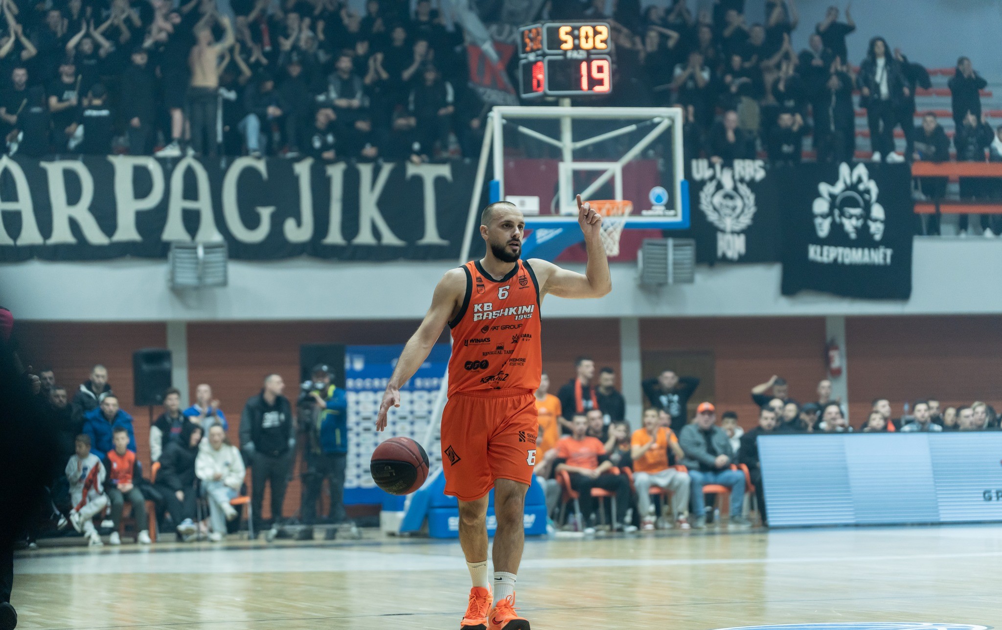 Kb bashkimi - kërlaçki