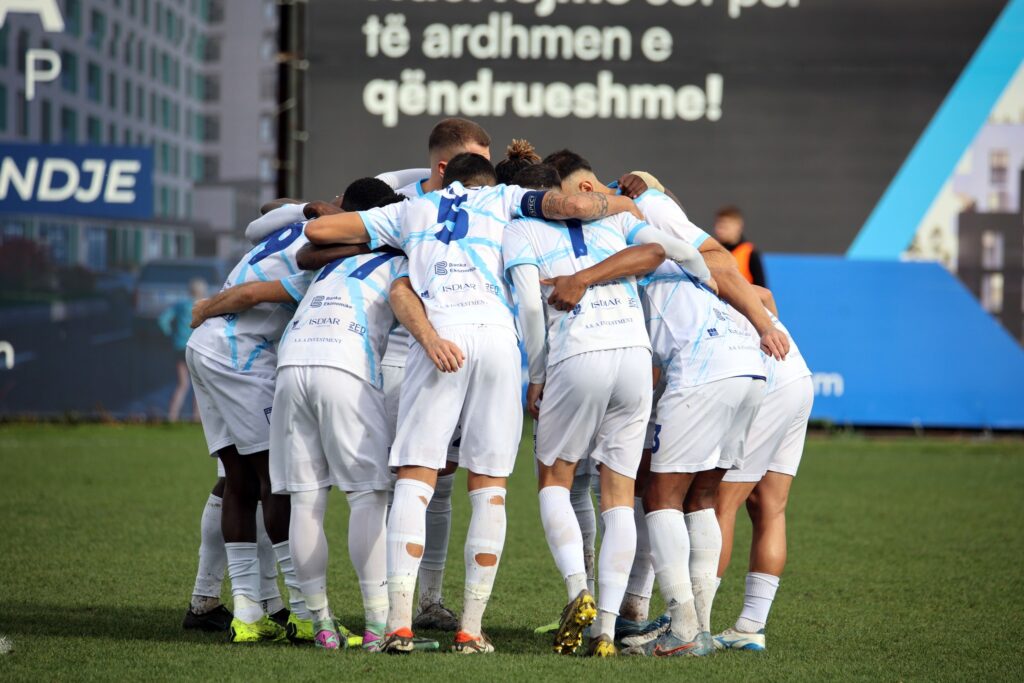 Prishtina e re - kërlaçki