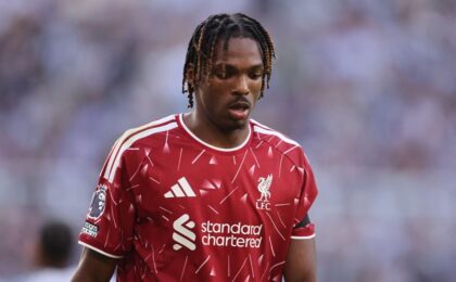 Parashikimi i Ndeshjes Liverpool - Nottingham: Tipet dhe Shanset për Fitoren
