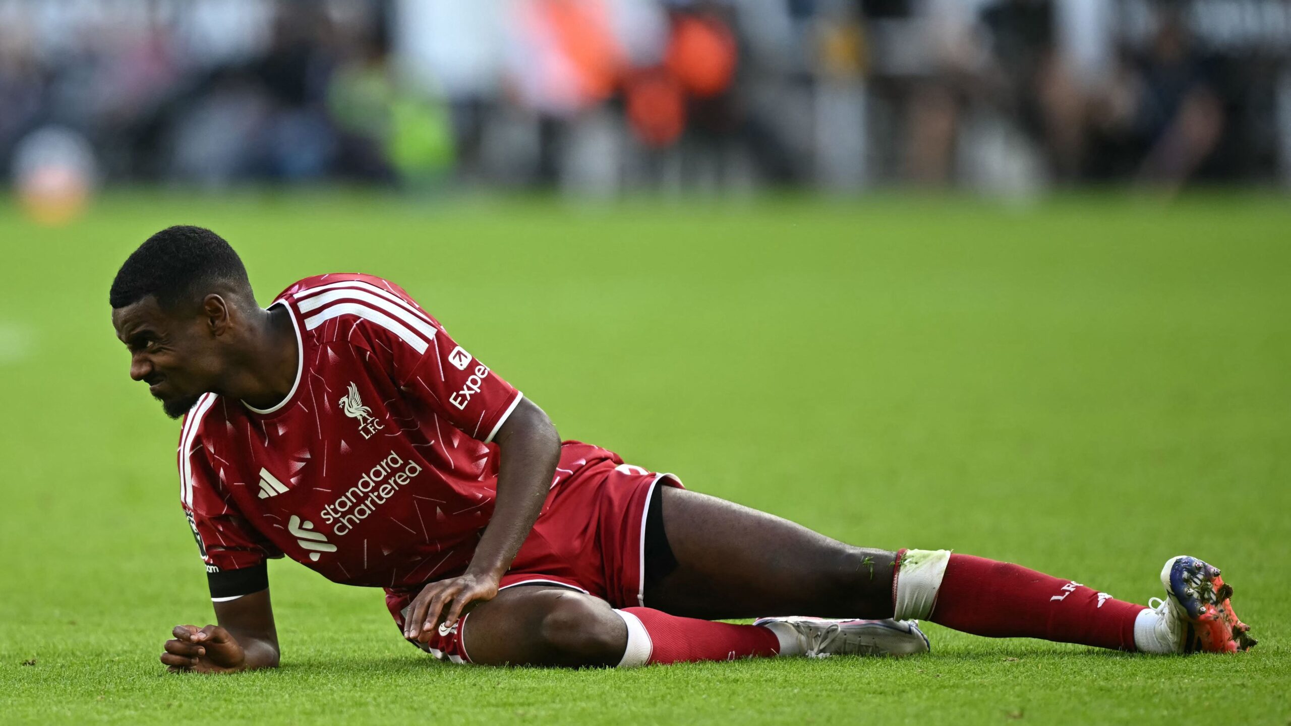 Alexander Isak përjetoi tmerr të madh në fillimin e sezonit të Liverpool FC: u tall pas një gjuajtje të humbur dhe u ofendua si "miu".