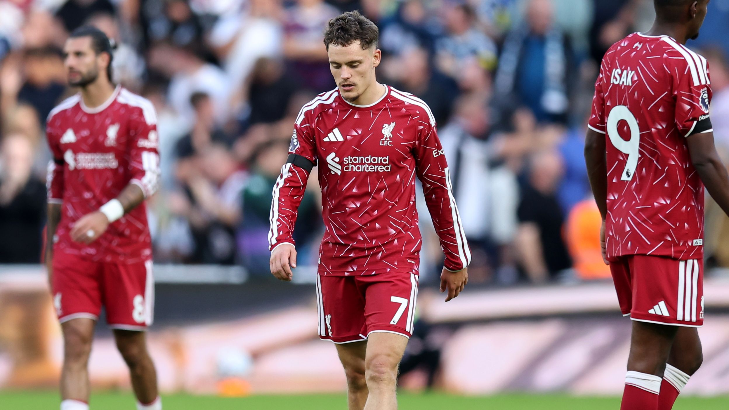 Florian Wirtz përballë kritikave pas debutimit te Liverpool FC: Mjaft mjaft në ndeshjen e parë të sezonit