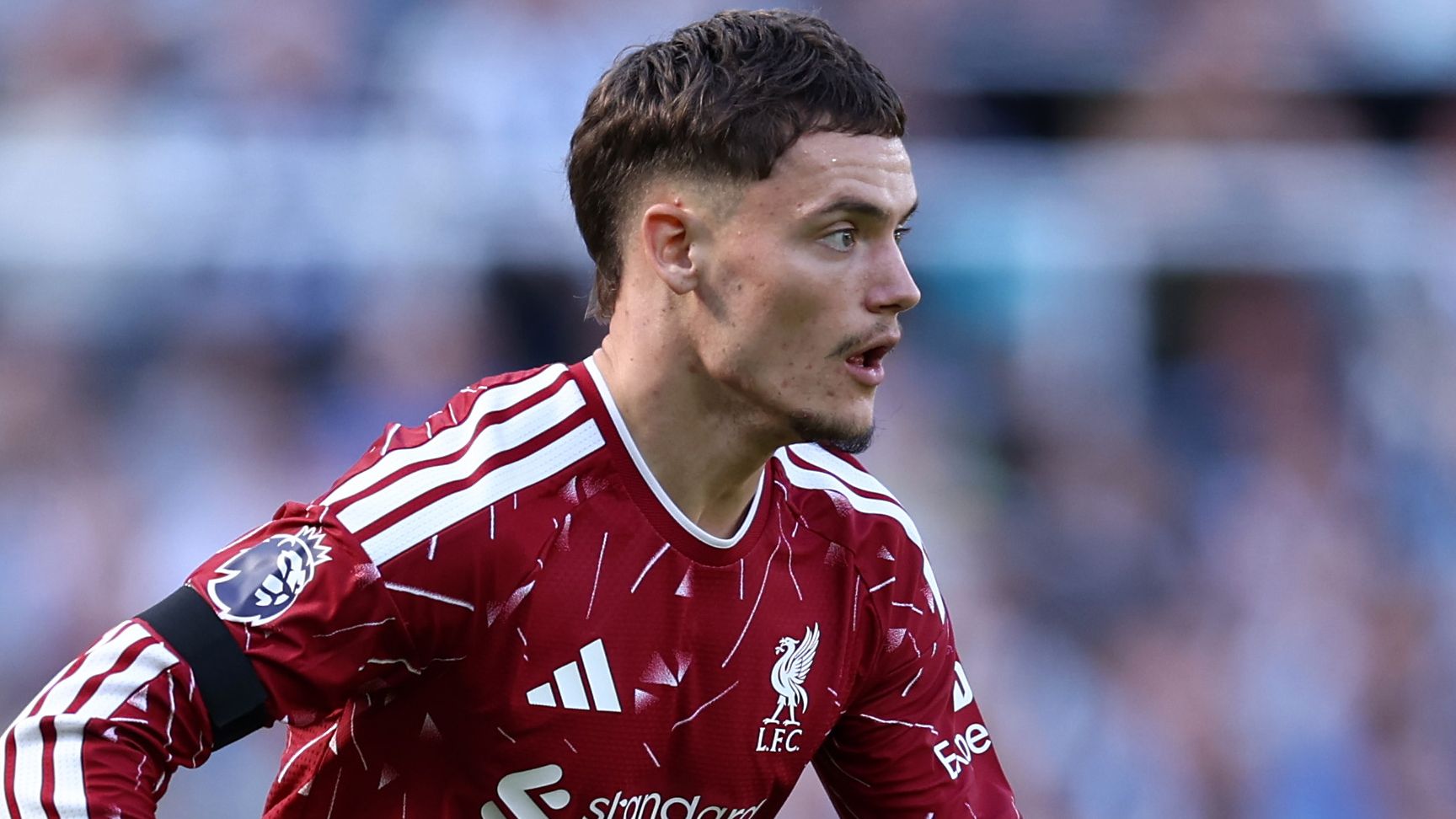 Florian Wirtz i Liverpool-it Mbrohet nga Kritikat: Një Fjalë e Fortë për Performancën e Tij në Fushë