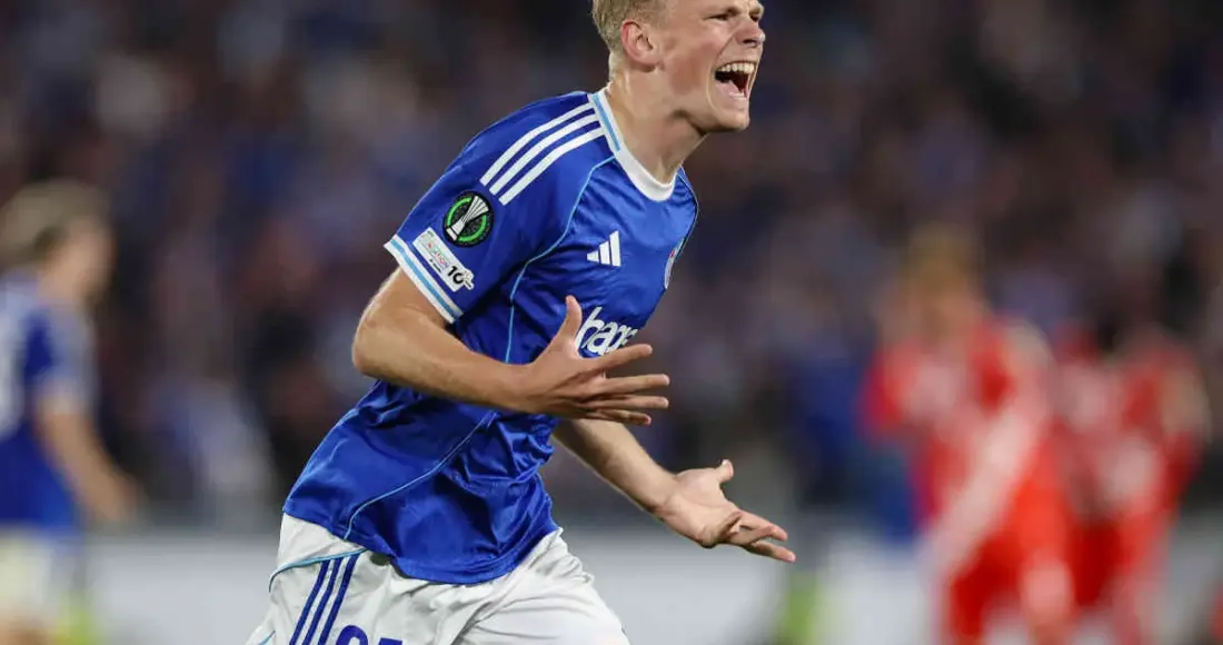 Lucas Høgsberg: Mbrojtësi danez që po tërheq vëmendjen e Premier League