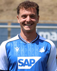 Fisnik Asllani