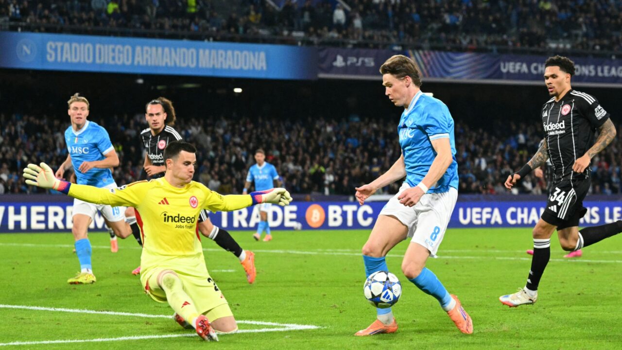 Zetterer i Frankfurtit Transferohet në Premier League: Një Risi për Futbollin Britanik