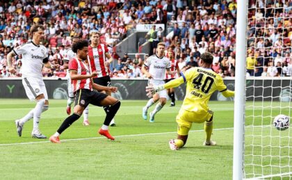 Eintracht Frankfurt pëson debakël 0:7 ndaj Brentford: Një provë skandaloze para sezonit të ri