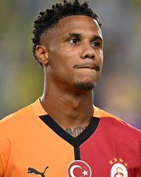 Ismail Jakobs