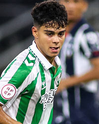Iván Corralejo