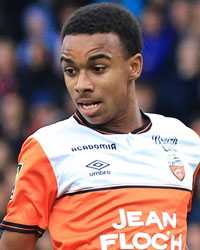 Junior Kroupi