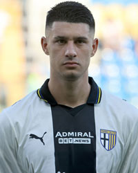 Lautaro Valenti