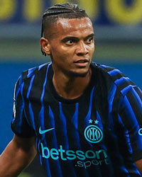 Manuel Akanji