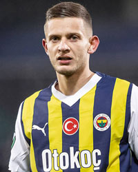 Sebastian Szymański