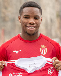 Stanis Idumbo