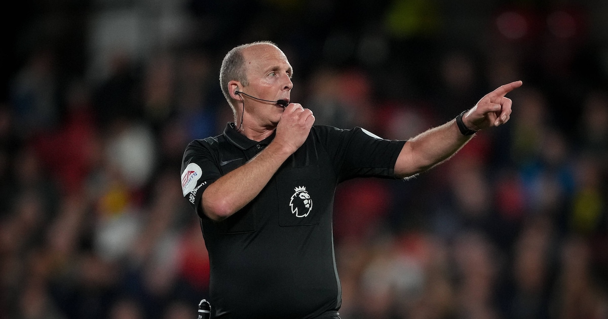 Ish-Arbitri i Premier League Zbulon Eksperimente të Çmendura në Lojë: Dëshira për Të Provuar Gjëra të Reja