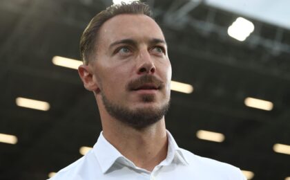 Matthias Jaissle: Newcastle I Bie në Përkrahje të Trajnerit, Koha është Në Anën e Tij!